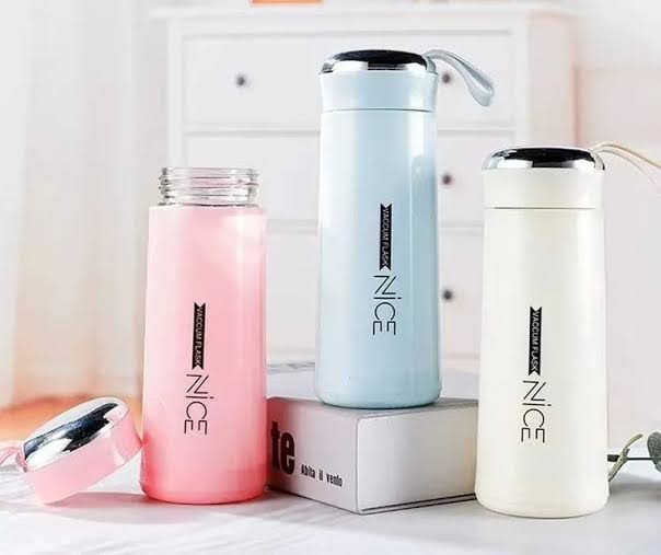 Premium NICE 400ml Glass Water Bottle – Insulated for Ultimate Freshness silicone Carry Loop for Coffee, Tea and Water,Water Bottle Flask with Time Marker